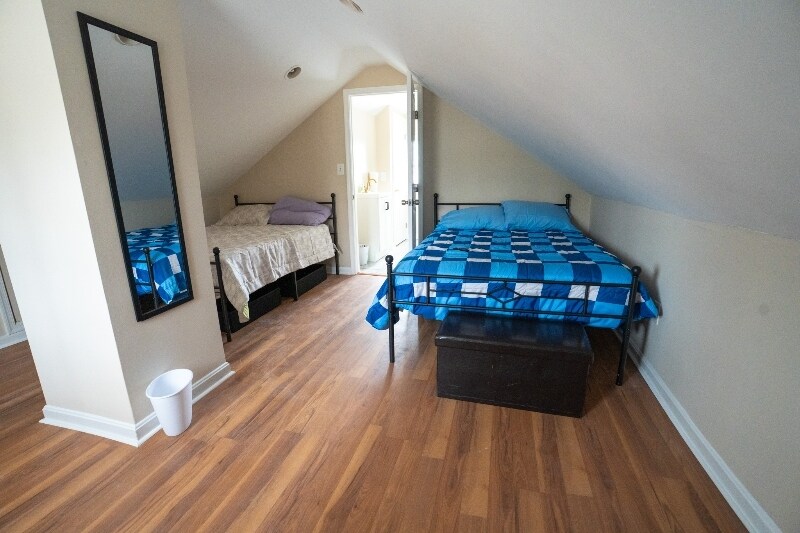 Building Photo - 1209 Brooke Rd