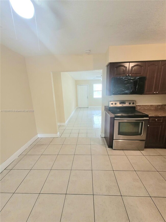 Building Photo - 1235 NW 58th Ave