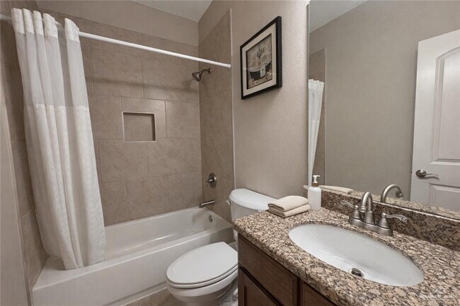 Building Photo - 23 N Soñador Dr