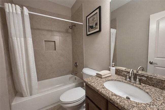 Building Photo - 28 N Soñador Dr