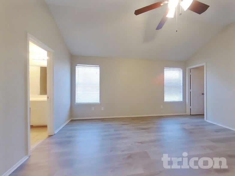 Building Photo - 3044 Spotted Owl Dr