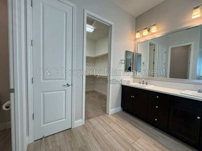 Building Photo - 3027 Andesite Dr