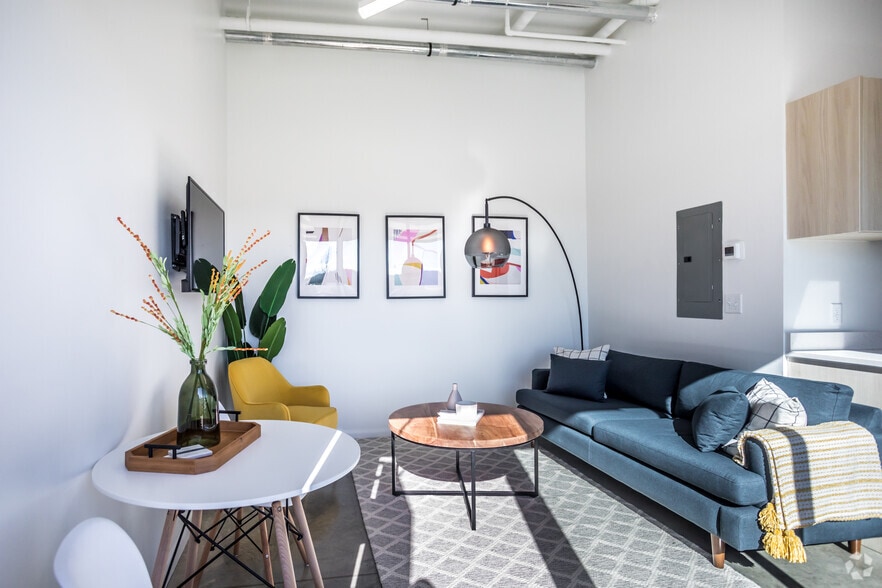 University Lofts Furnished Lofts! 1009 Canera Dr Jonesboro AR 72405