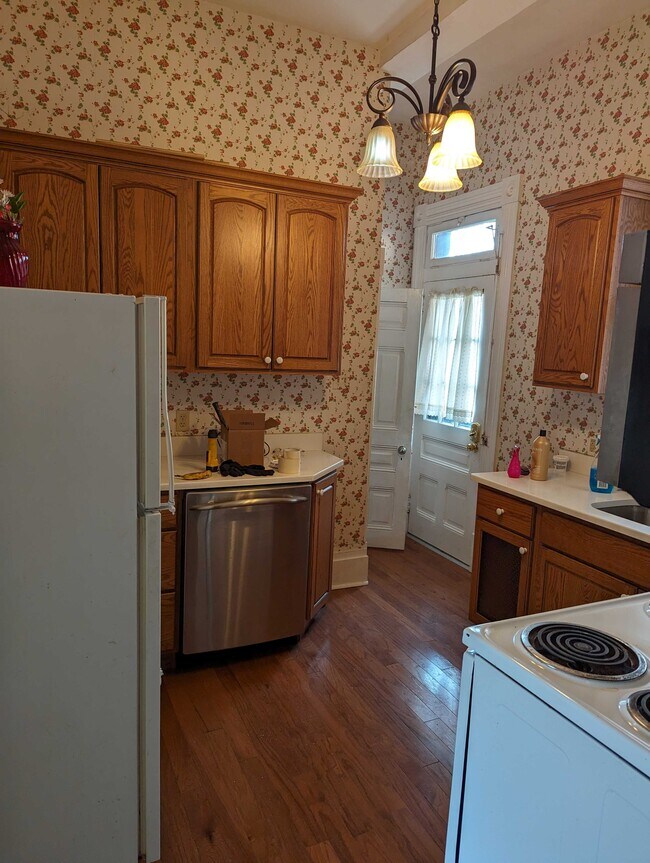 Kitchen & Rear Door - 402 N Main St