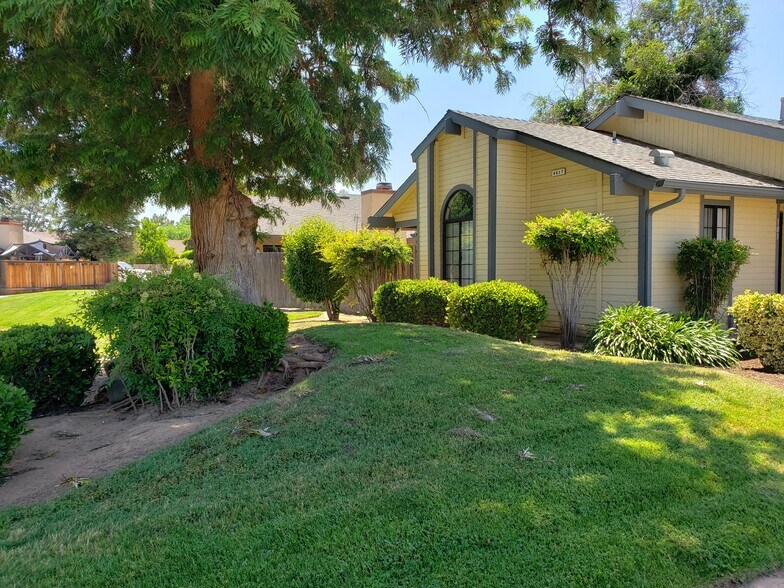 Front of Property - 4617 N Charles Ave