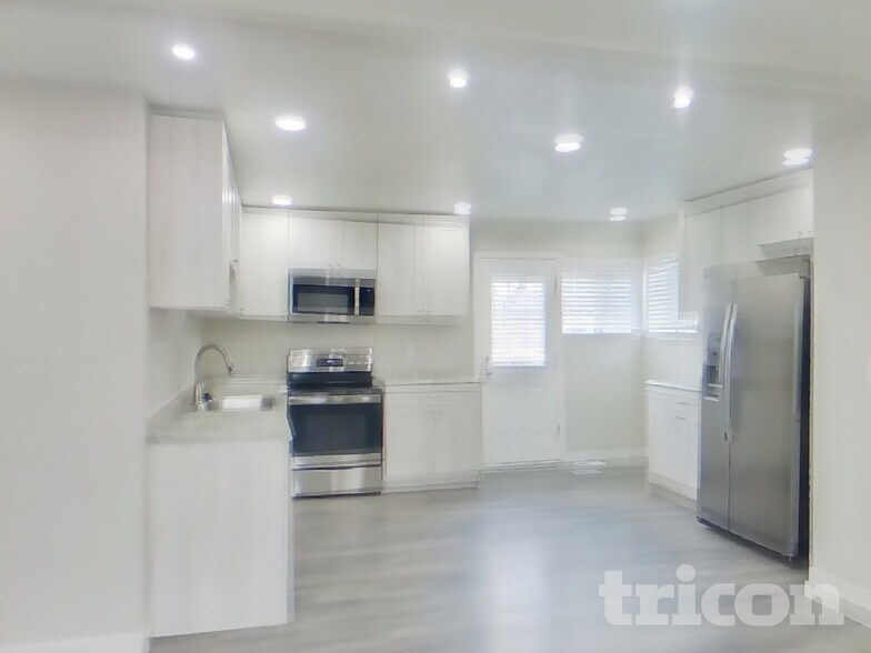 Building Photo - 4706 Wilde Pl