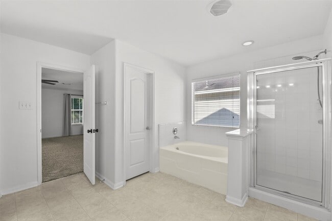 Building Photo - 16727 Summer Cypress Ct