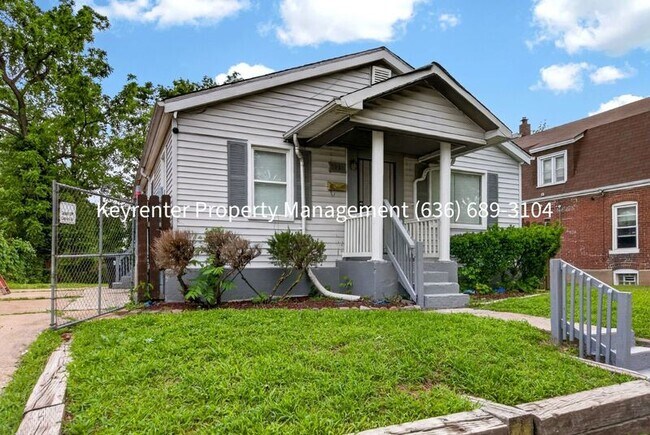 Building Photo - 5936 Theodore Ave