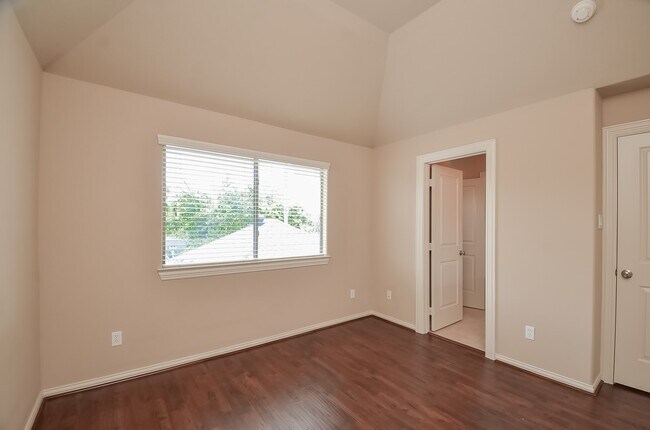 Building Photo - 14415 Mayport Ln