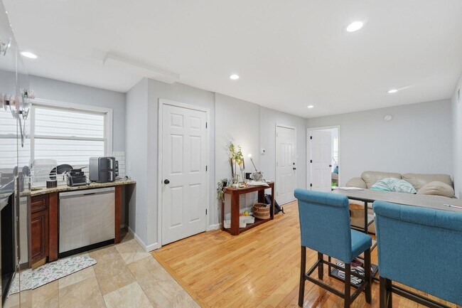 Building Photo - 499 Ocean Ave