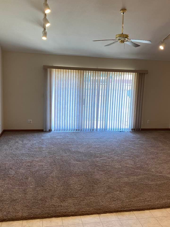 Building Photo - 2925 E Shetland Dr