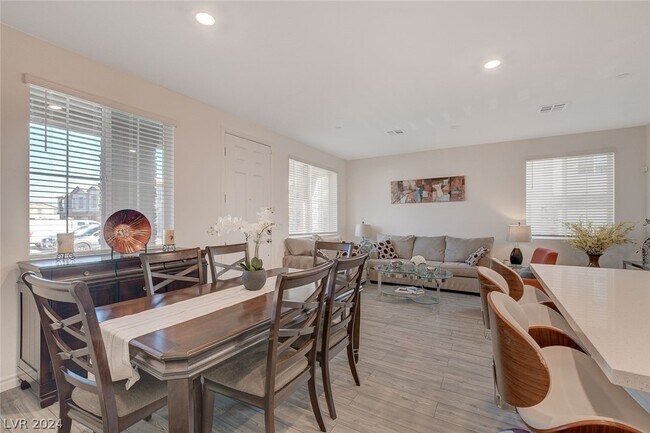 Building Photo - 7320 N Decatur Blvd