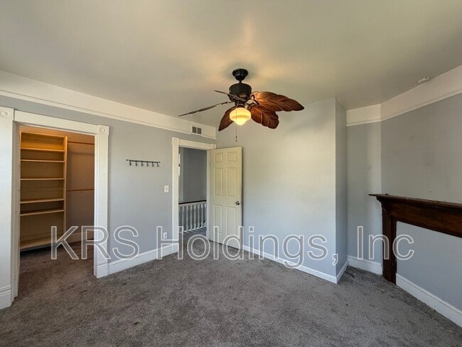 Building Photo - 1110 Park Ave