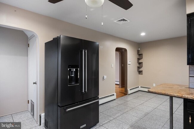 Building Photo - 55 E Evesham Rd