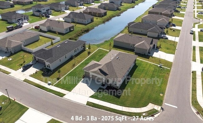 Building Photo - 12706 Grn Mdw Dr