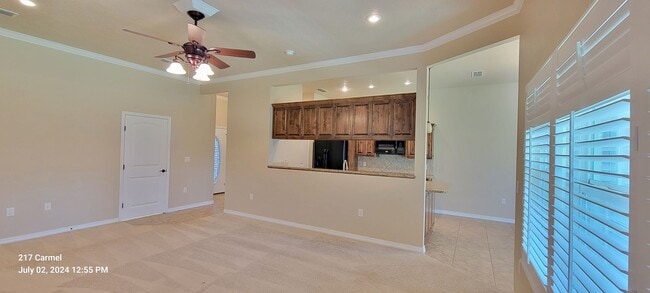 Building Photo - IMPRESSIVE LARGE HOME IN NORTHEAST CLOVIS