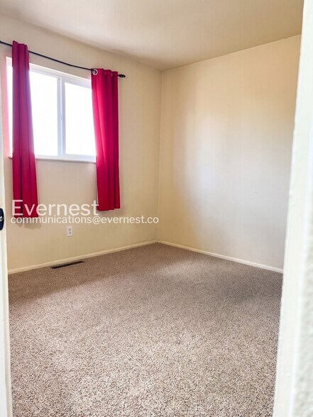 Building Photo - 4096 Colony Hills Cir
