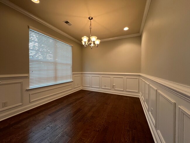 Building Photo - 229 Misty Knoll Ln