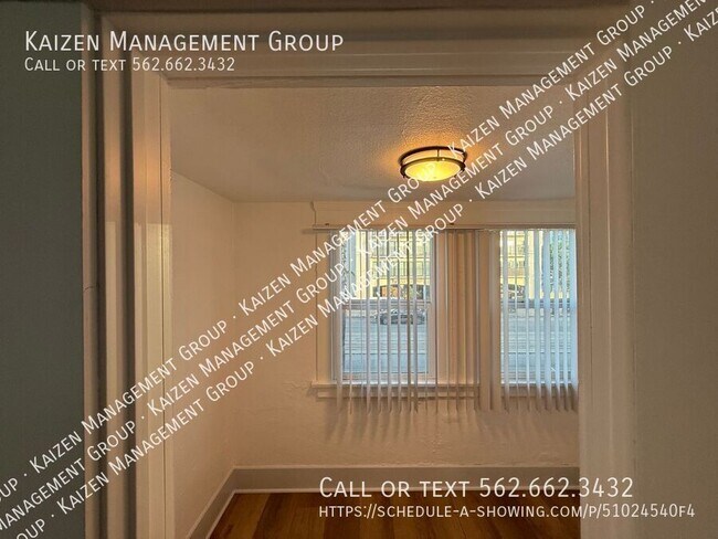 Building Photo - 719 Pacific Ave