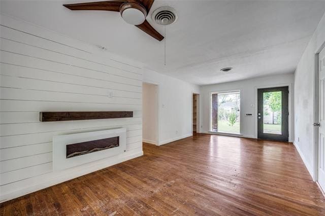 Building Photo - 917 W Washington St