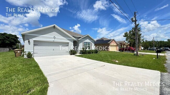 Building Photo - 939 Stockport Dr