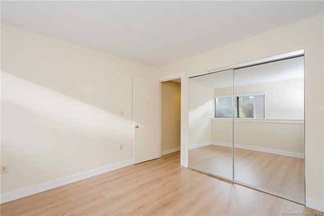 Building Photo - 57 Brookwood Dr