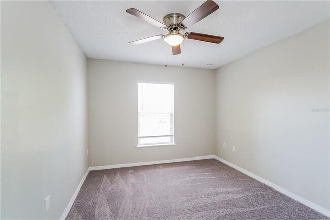 Building Photo - 3640 Queens Cove Blvd