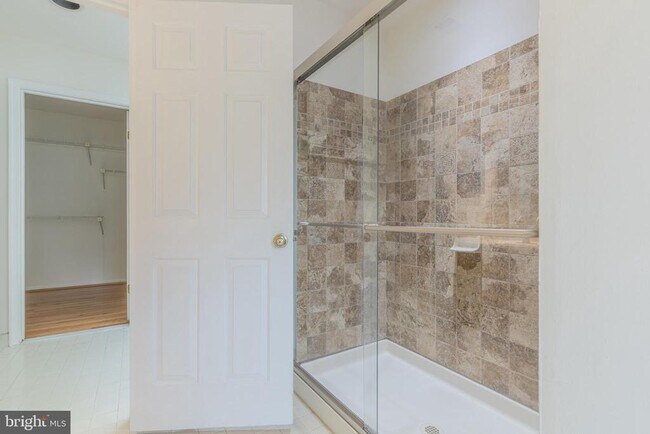 Building Photo - 3929 Sunflower Cir