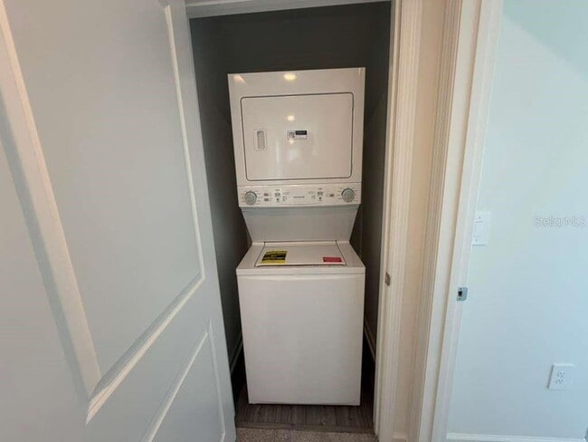 Building Photo - 7194 SW 91st Ln