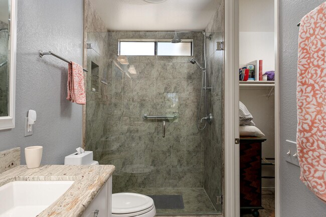 Building Photo - 67232 S Chimayo Dr