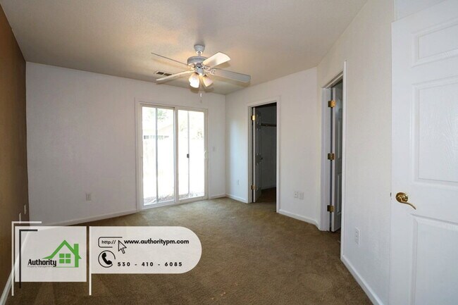 Building Photo - 1108 Grange St