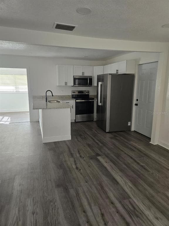 Building Photo - 1232 Elinore Dr