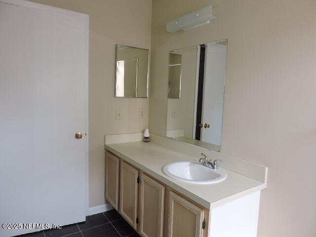 Building Photo - 8710 Pinevalley Ln