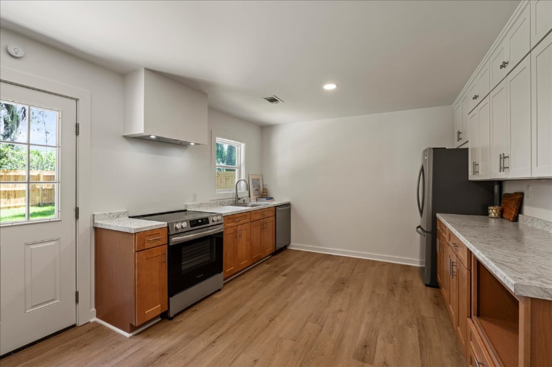 Building Photo - 14 Twin Lakes Rd