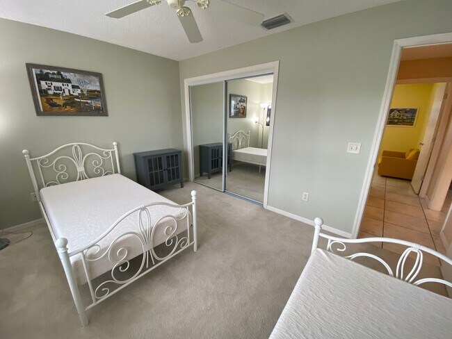 Building Photo - SEASONAL RENTAL or ANNUAL LEASE in The Village of Duval 2 Beds, 2 Bath + den home, Pets OK.