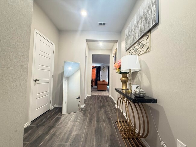 Building Photo - 11405 Quintana Drive
