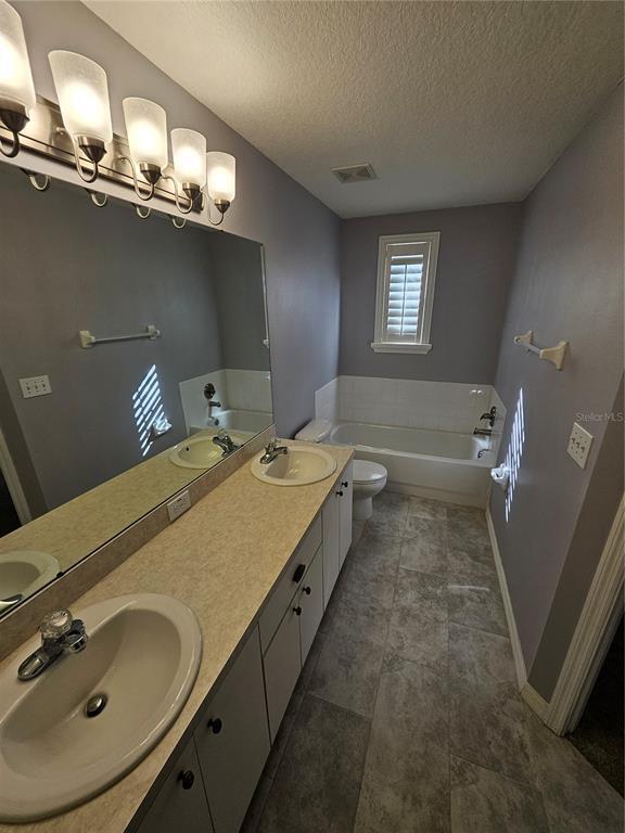 Building Photo - 7715 Bristol Park Dr