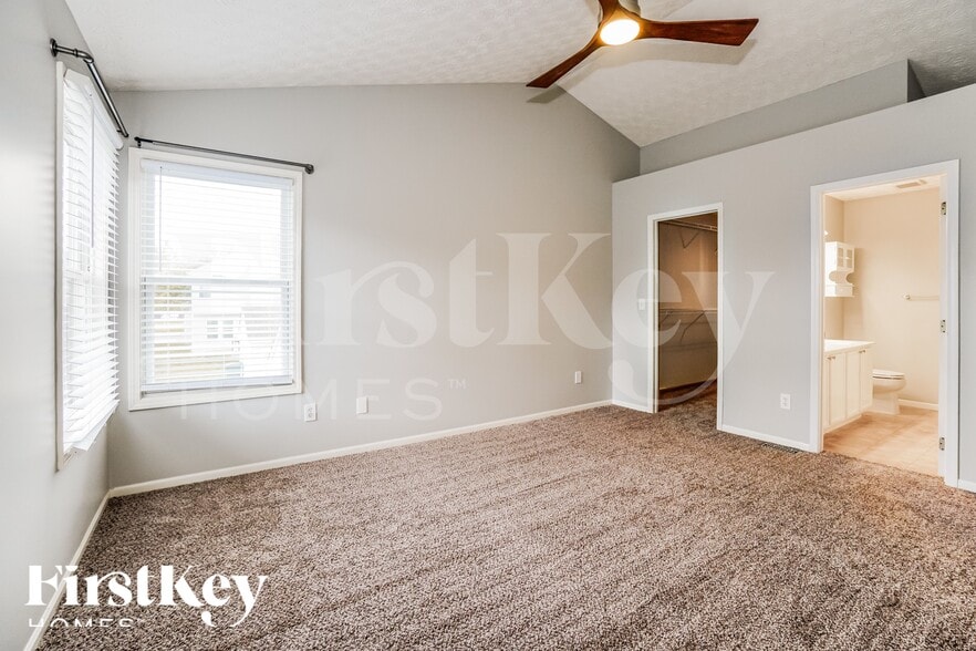 Building Photo - 2973 Seeger St