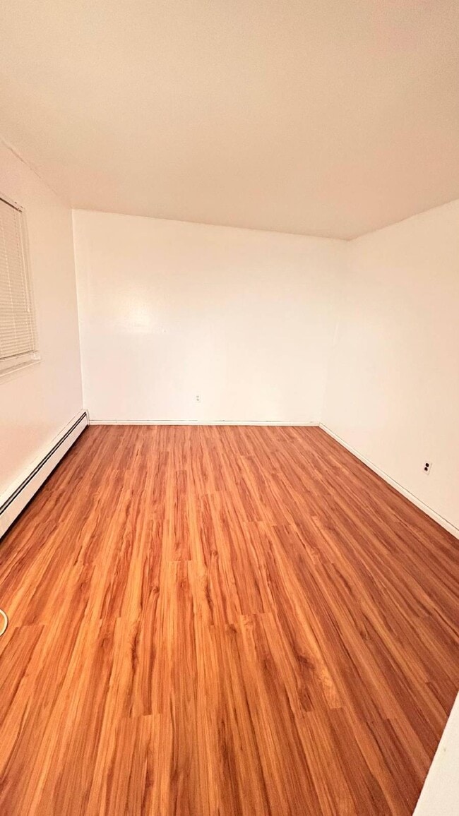 Building Photo - 105 Lucille Ave