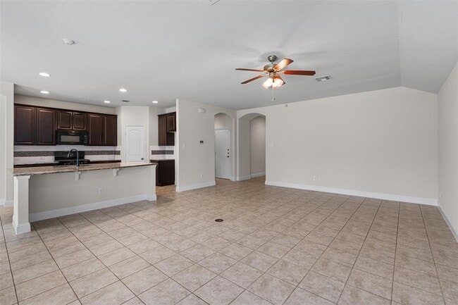 Building Photo - 3021 Angelina Ct