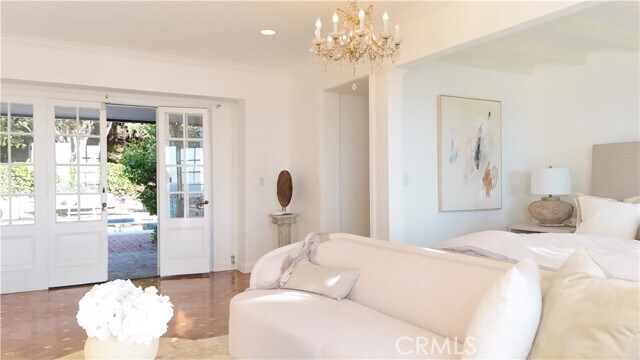 Building Photo - 605 Paseo Del Mar