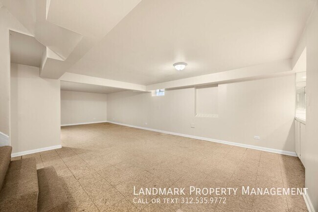 Building Photo - 3619 216th Pl