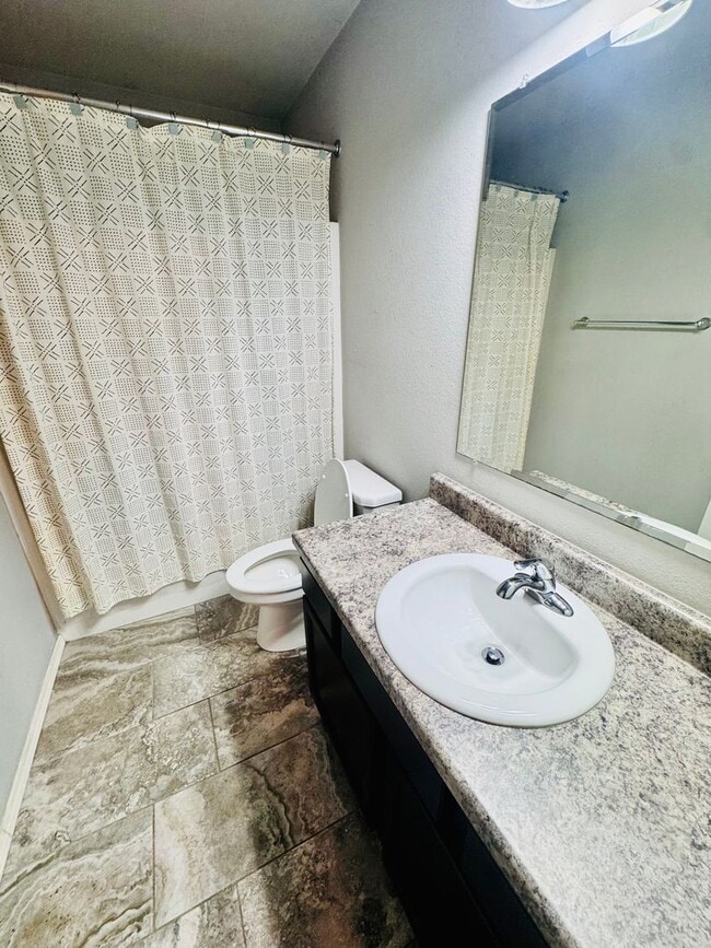 Building Photo - 9145 S 253rd E Ave