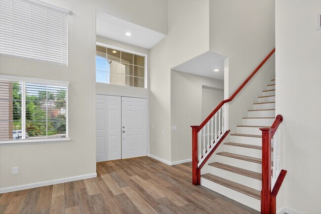 Building Photo - Most Desireable Neighborhood in Temecula  Eastridge by Redhawk