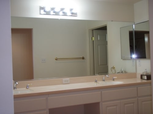 Building Photo - 1620 W Gardena Blvd