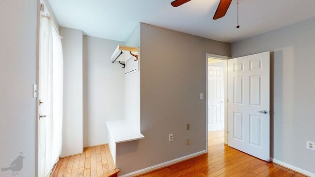 Building Photo - 404 Richardson Pl NW