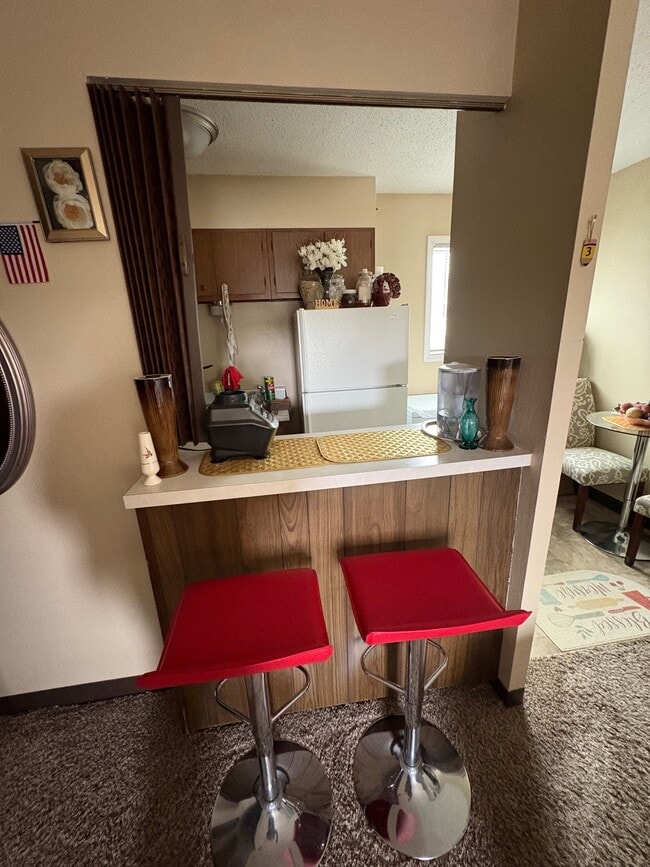 Building Photo - 126 32nd St NE