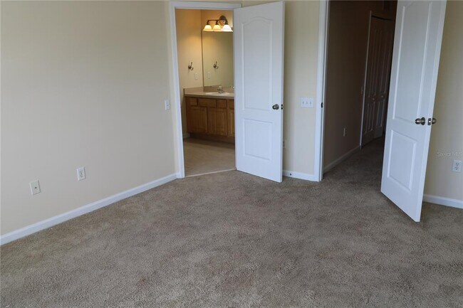 Building Photo - 10165 Haverhill Ridge Dr