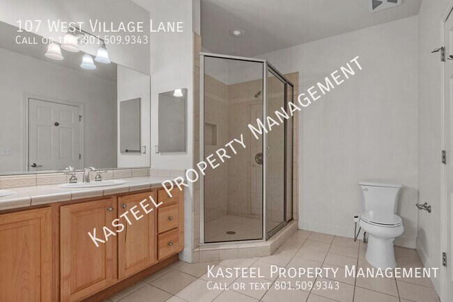 Building Photo - 107 W Village Ln