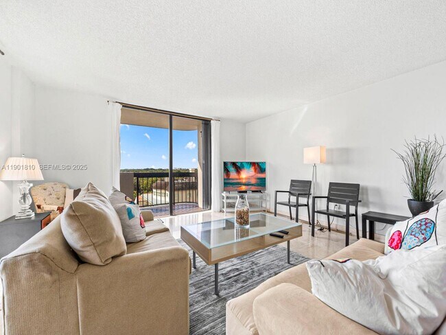 Building Photo - 600 Biltmore Way